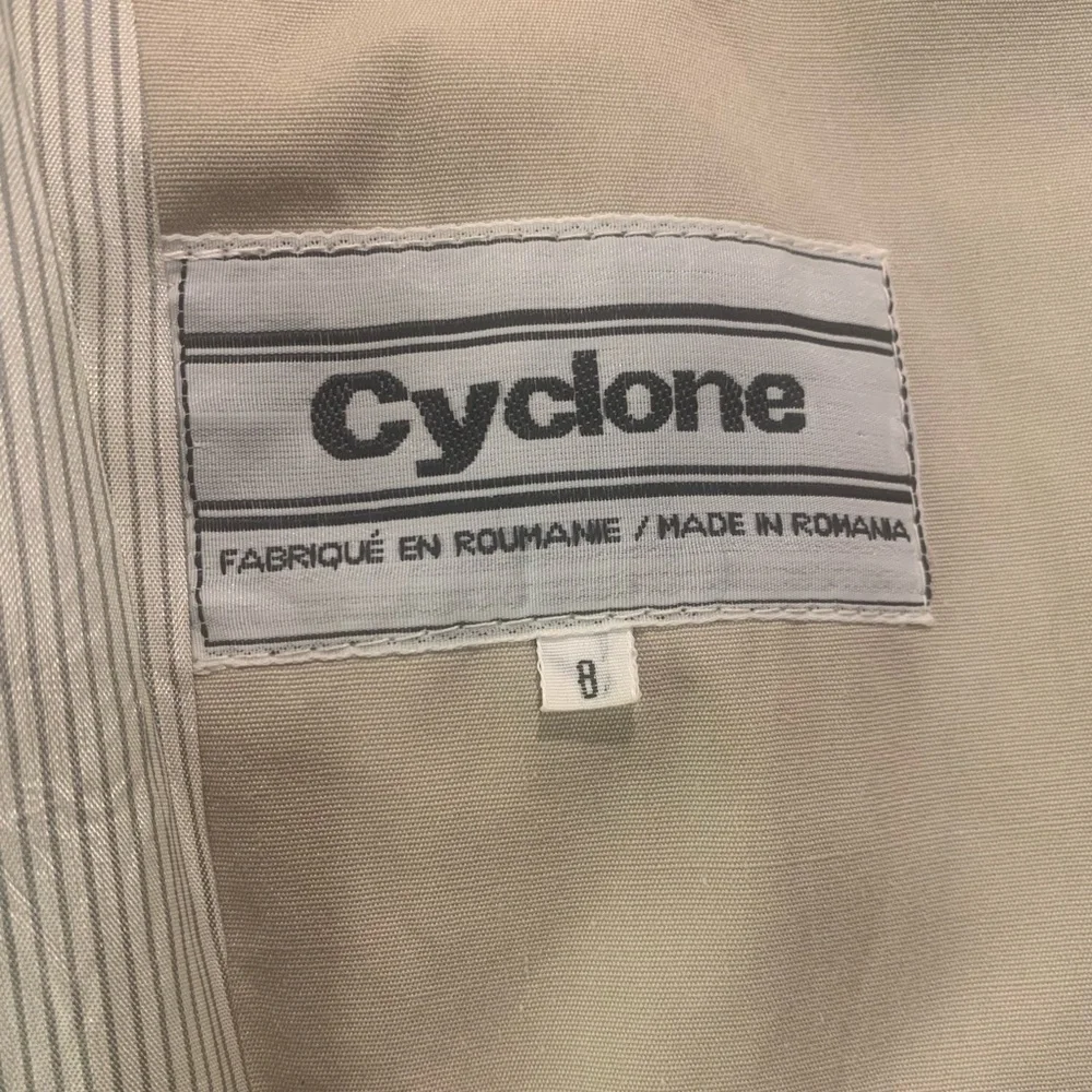 VINTAGE classic trench - Picture 13 of 15